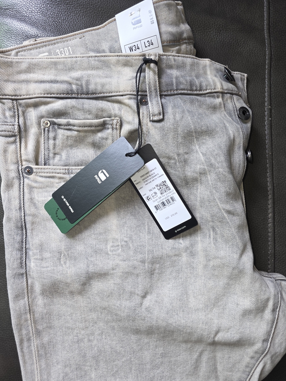 G-Star Men
Slim Jeans in Light Grey - W34 L34